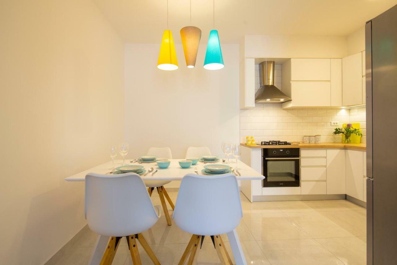 Apartman Pjero 3+2 Makarska Eksteriør bilde
