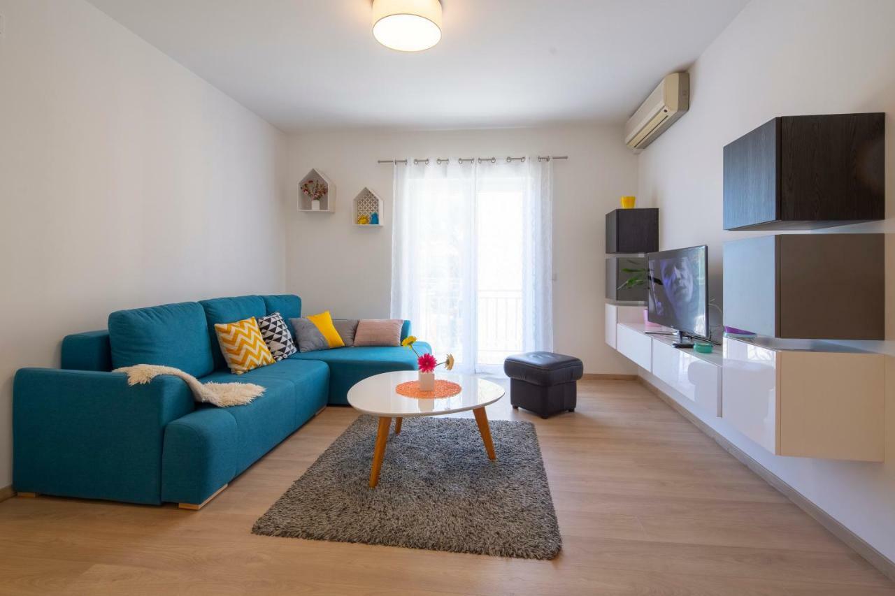 Apartman Pjero 3+2 Makarska Eksteriør bilde